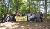 گلستان/پاک‌سازی جنگل به مناسبت هفته دفاع مقدس توسط کارکنان منابع طبیعی