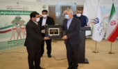 رییس سازمان منابع طبیعی با وزیر ورزش نهال کاشت