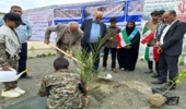 کاشت نمادین سه نهال خرما در مدرسه شبانه روزی تازه تاسیس در بشاگرد 