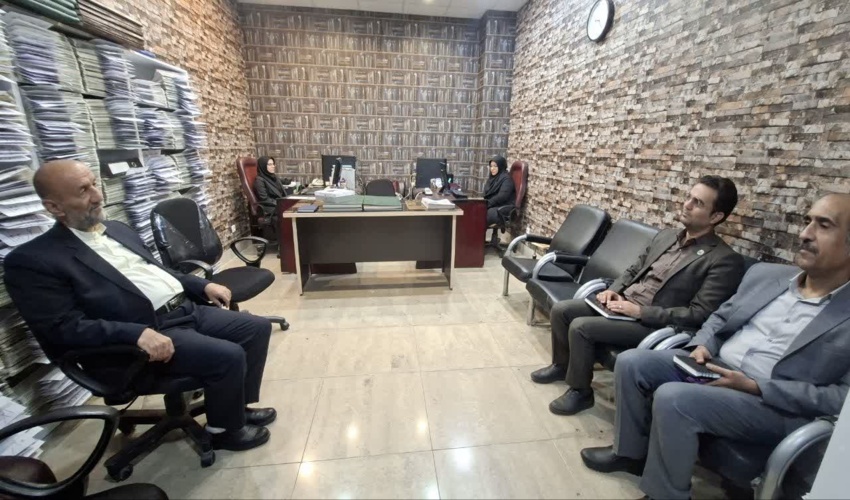 مدیرکل منابع طبیعی قم: برای حفاظت از عرصه‌های طبیعی، مردم باید میدان‌داری کنند