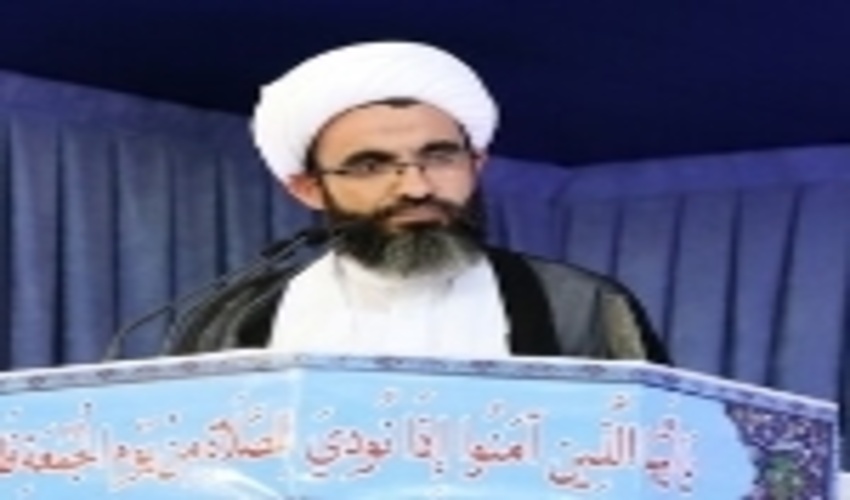 البرز/ بررسی مشکلات مردم البرز در محل میز خدمت در آیین عبادی سیاسی نماز جمعه 