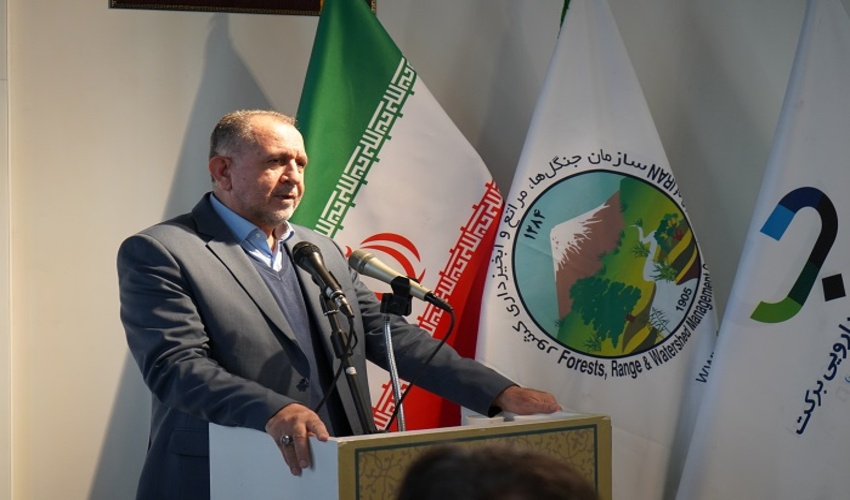 کشت گیاهان دارویی در شهرک دارویی برکت گسترش می یابد