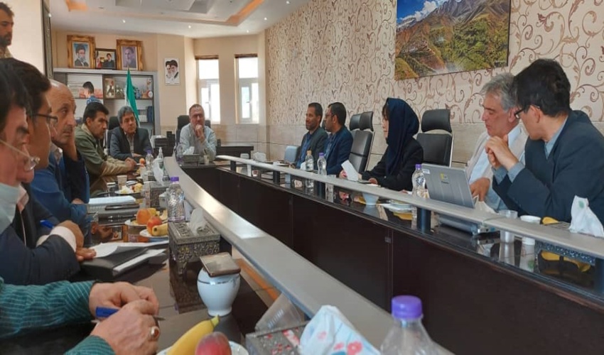 بازدید کارشناسان جایکا از اجرای طرح مدیریت جامع حوزه آبخیز در سمیرم
