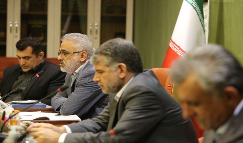              سند جامع حفاظت پایدار بوم سازگان زاگرس؛ راهکاری اجرایی برای مدیریت آفت جوانه خوار بلوط 