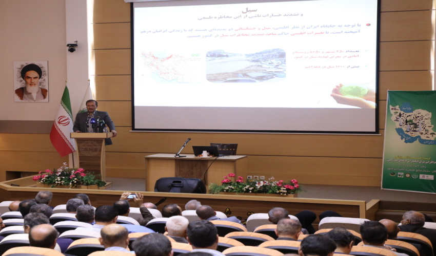 کسری ۱۴۰ میلیارد مترمکعب آب آبخوان‌های کشور/ تمام ارکان نظام و مردم باید در حل مشکلات منابع طبیعی کمک کنند