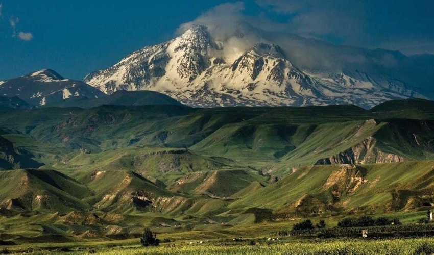 صعود کوهنوردان سازمان منابع طبیعی و آبخیزداری به قله سبلان