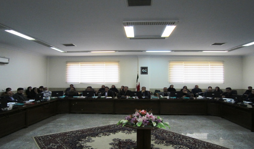 برگزاری نخستین کارگاه آموزشی آشنایی با سامانه پنجره واحد مدیریت زمین در مرکز آموزش دکتر جوانشیر 