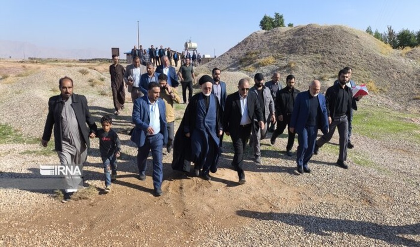 بازدید اعضای کمیسیون کشاورزی مجلس از طرح های کشاورزی و  منابع طبیعی در خوزستان 